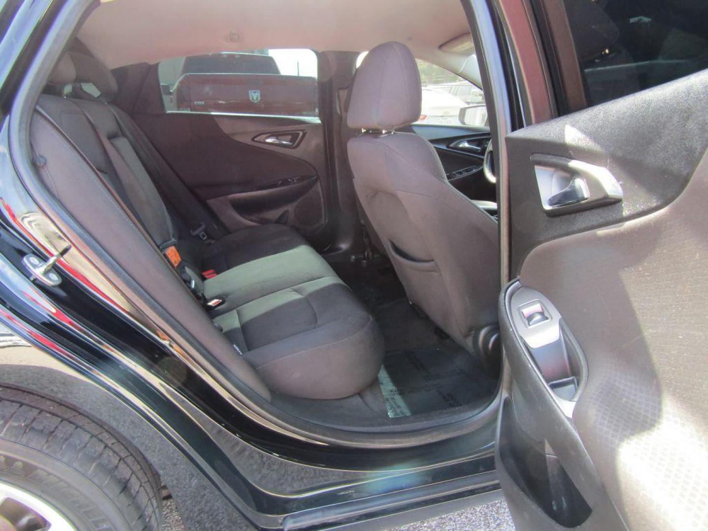 2017 BLACK CHEVROLET MALIBU LS (1G1ZB5ST5HF) with an 1.5L engine, Automatic transmission, located at 830 E. Canino Rd., Houston, TX, 77037, (281) 405-0440, 38.358219, -81.729942 - Photo#8