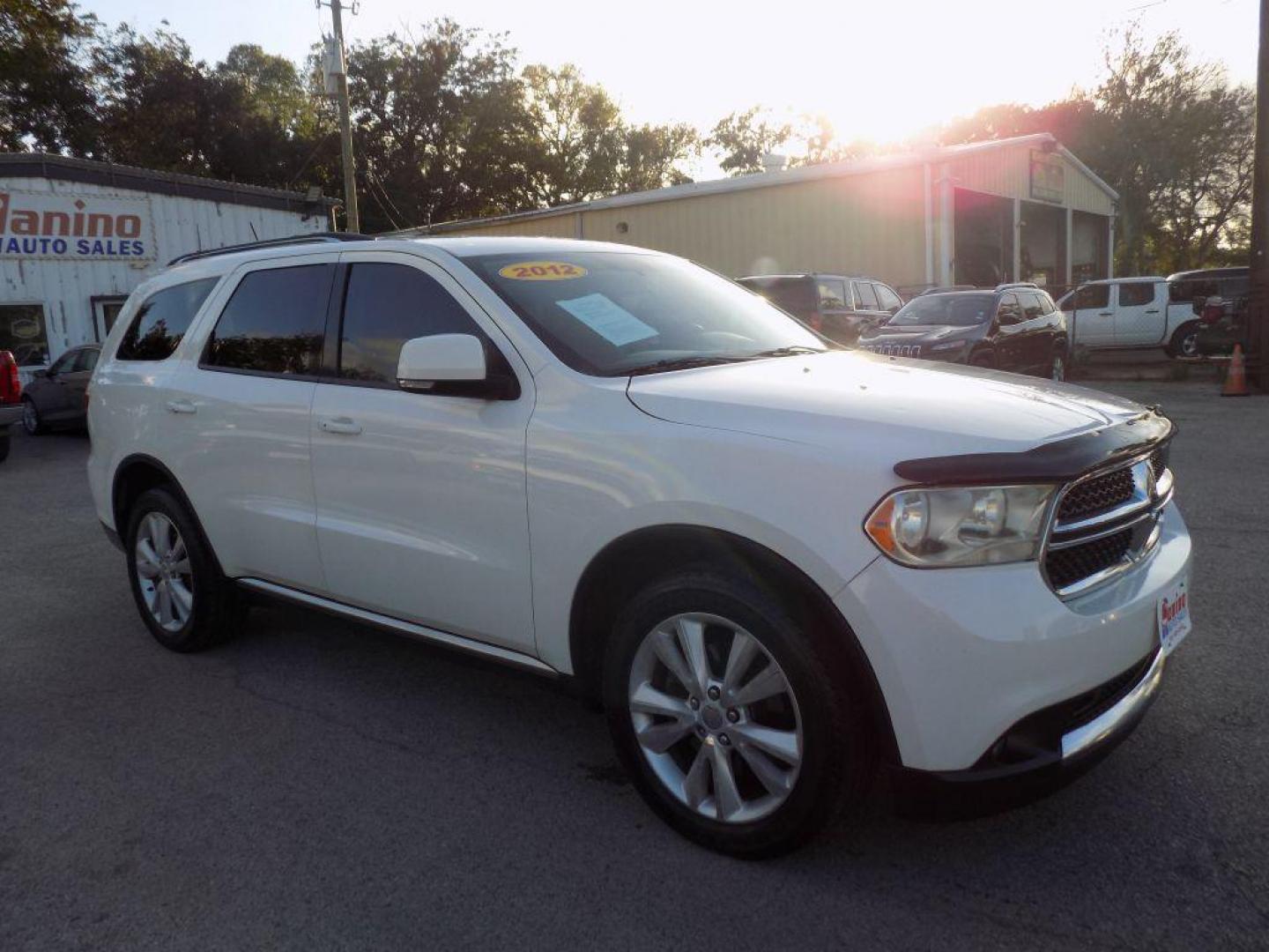 2012 WHITE DODGE DURANGO CREW (1C4SDHDT6CC) with an 5.7L engine, Automatic transmission, located at 830 E. Canino Rd., Houston, TX, 77037, (281) 405-0440, 38.358219, -81.729942 - Photo#1