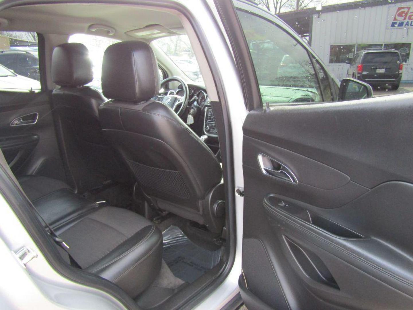 2016 SILVER BUICK ENCORE BASE (KL4CJASB7GB) with an 1.4L engine, Automatic transmission, located at 830 E. Canino Rd., Houston, TX, 77037, (281) 405-0440, 38.358219, -81.729942 - Photo#8