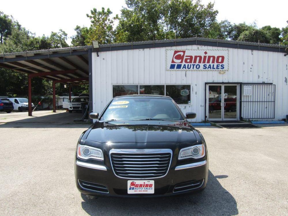 2013 BLACK CHRYSLER 300 (2C3CCAAG9DH) with an 3.6L engine, Automatic transmission, located at 830 E. Canino Rd., Houston, TX, 77037, (281) 405-0440, 38.358219, -81.729942 - Photo #0
