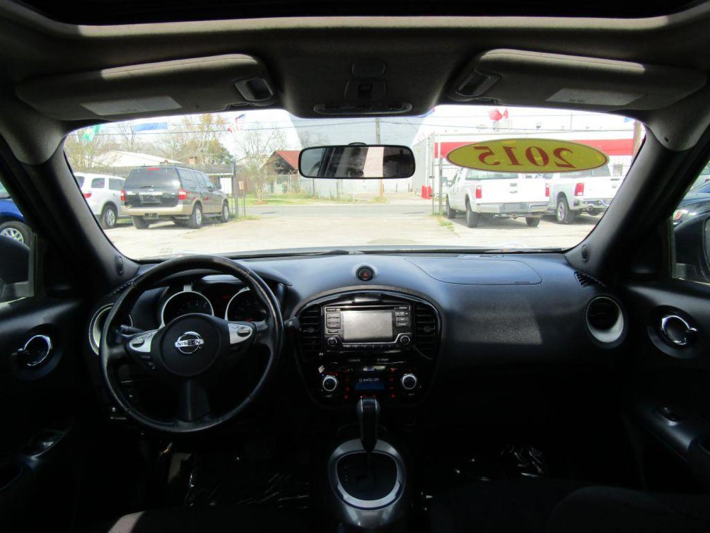 2015 GRAY NISSAN JUKE S (JN8AF5MR6FT) with an 1.6L engine, Continuously Variable transmission, located at 830 E. Canino Rd., Houston, TX, 77037, (281) 405-0440, 38.358219, -81.729942 - Photo#13