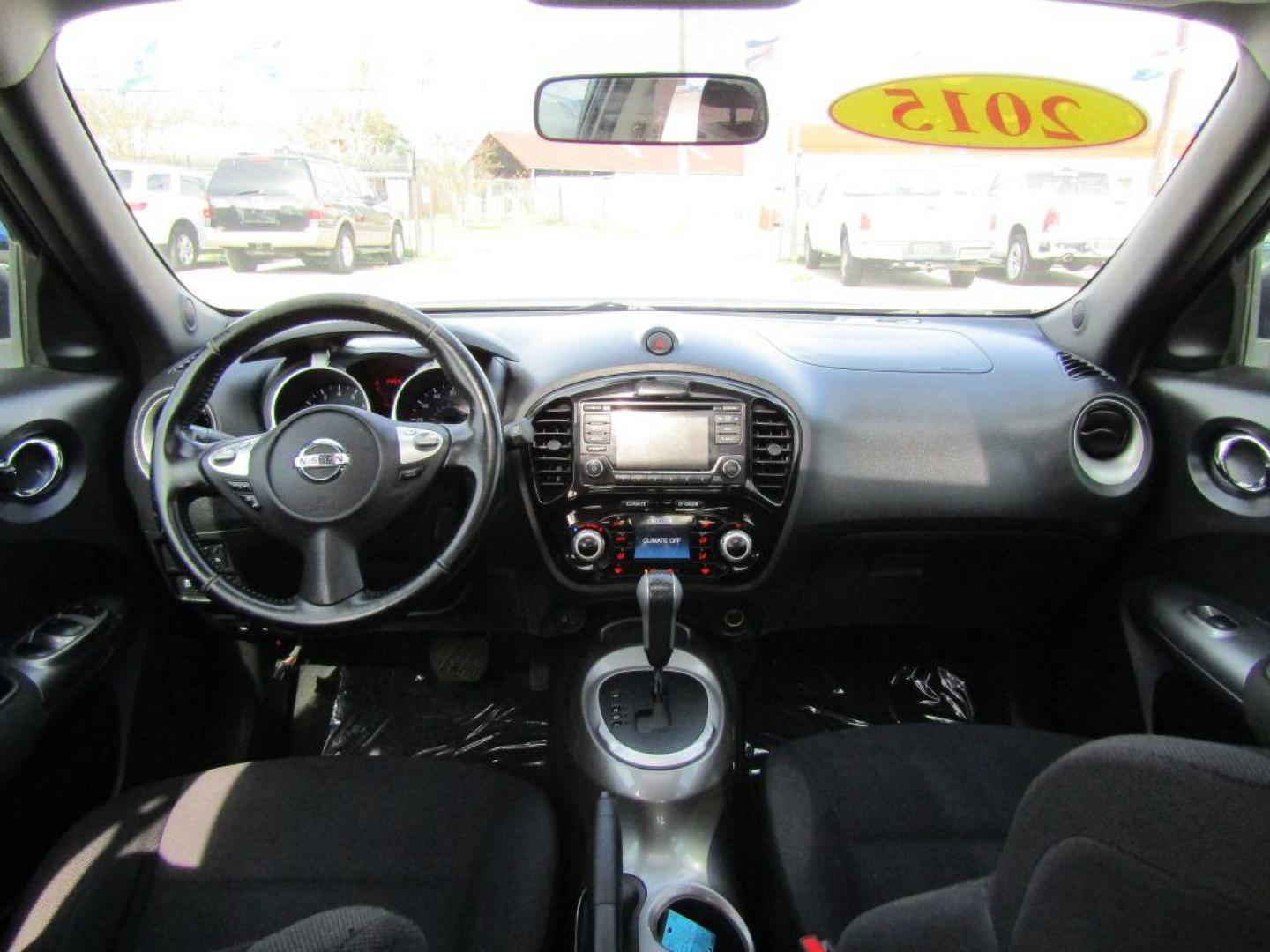 2015 GRAY NISSAN JUKE S (JN8AF5MR6FT) with an 1.6L engine, Continuously Variable transmission, located at 830 E. Canino Rd., Houston, TX, 77037, (281) 405-0440, 38.358219, -81.729942 - Photo#14