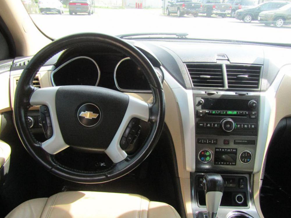 2012 SILVER CHEVROLET TRAVERSE LTZ (1GNKVLED0CJ) with an 3.6L engine, Automatic transmission, located at 830 E. Canino Rd., Houston, TX, 77037, (281) 405-0440, 38.358219, -81.729942 - $1600+ TT and L IN HOUSE FINANCING AVAILABLE FINANCIAMIENTO EN CASA DISPONIBLE CALL OR COME IN TODAY 281 405 0440 CANINO AUTO SALES, LLC - Photo #15
