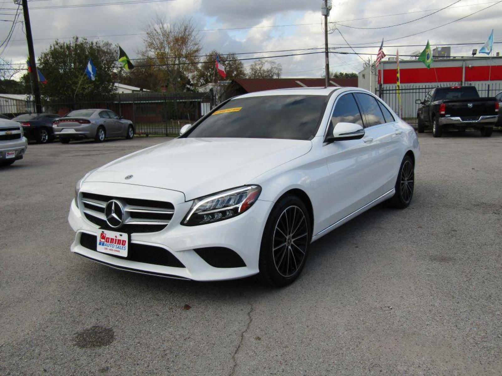 2019 WHITE MERCEDES-BENZ C-CLASS C300 (55SWF8DBXKU) with an 2.0L engine, Automatic transmission, located at 830 E. Canino Rd., Houston, TX, 77037, (281) 405-0440, 38.358219, -81.729942 - Photo #1