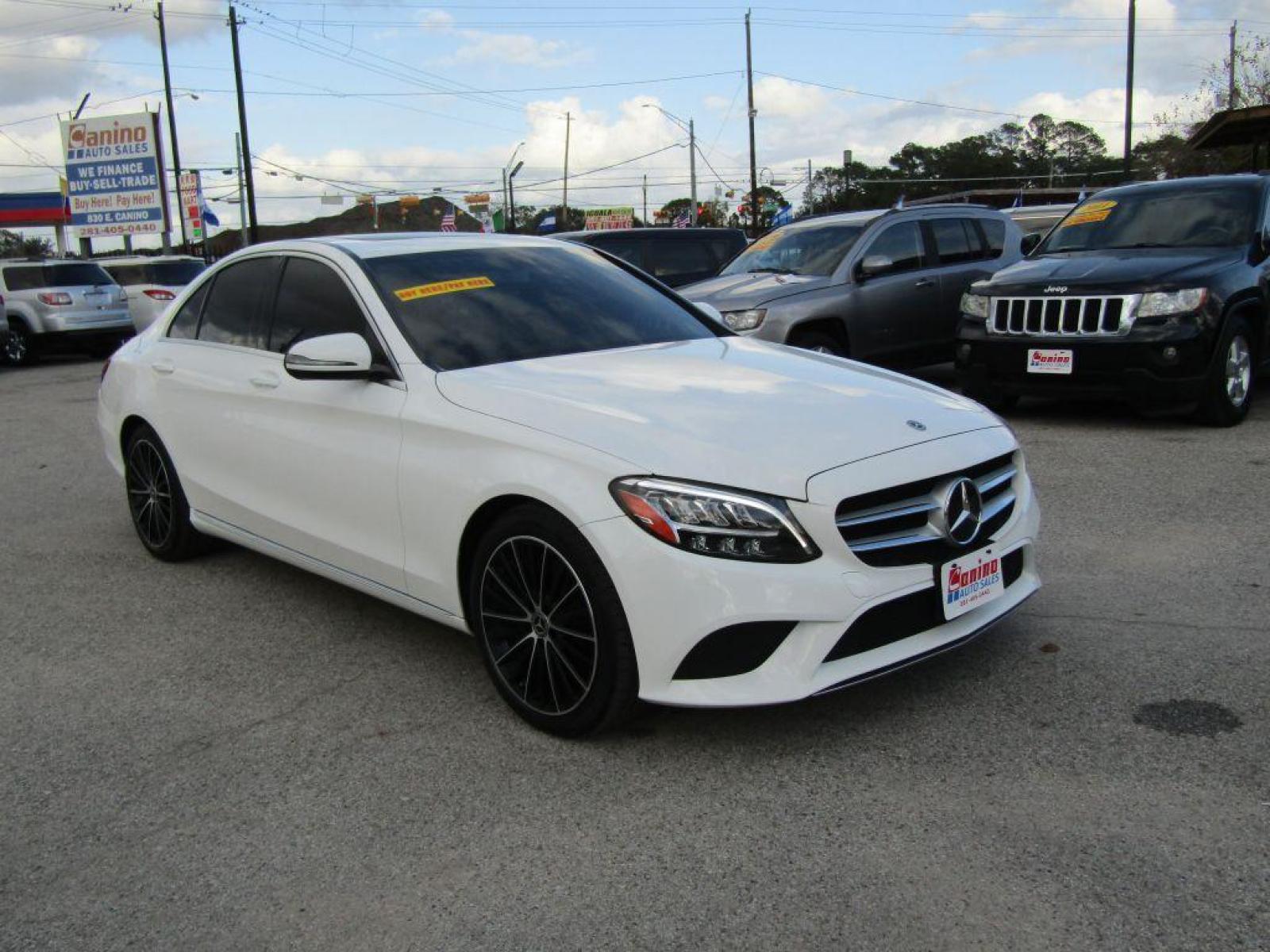 2019 WHITE MERCEDES-BENZ C-CLASS C300 (55SWF8DBXKU) with an 2.0L engine, Automatic transmission, located at 830 E. Canino Rd., Houston, TX, 77037, (281) 405-0440, 38.358219, -81.729942 - Photo #5