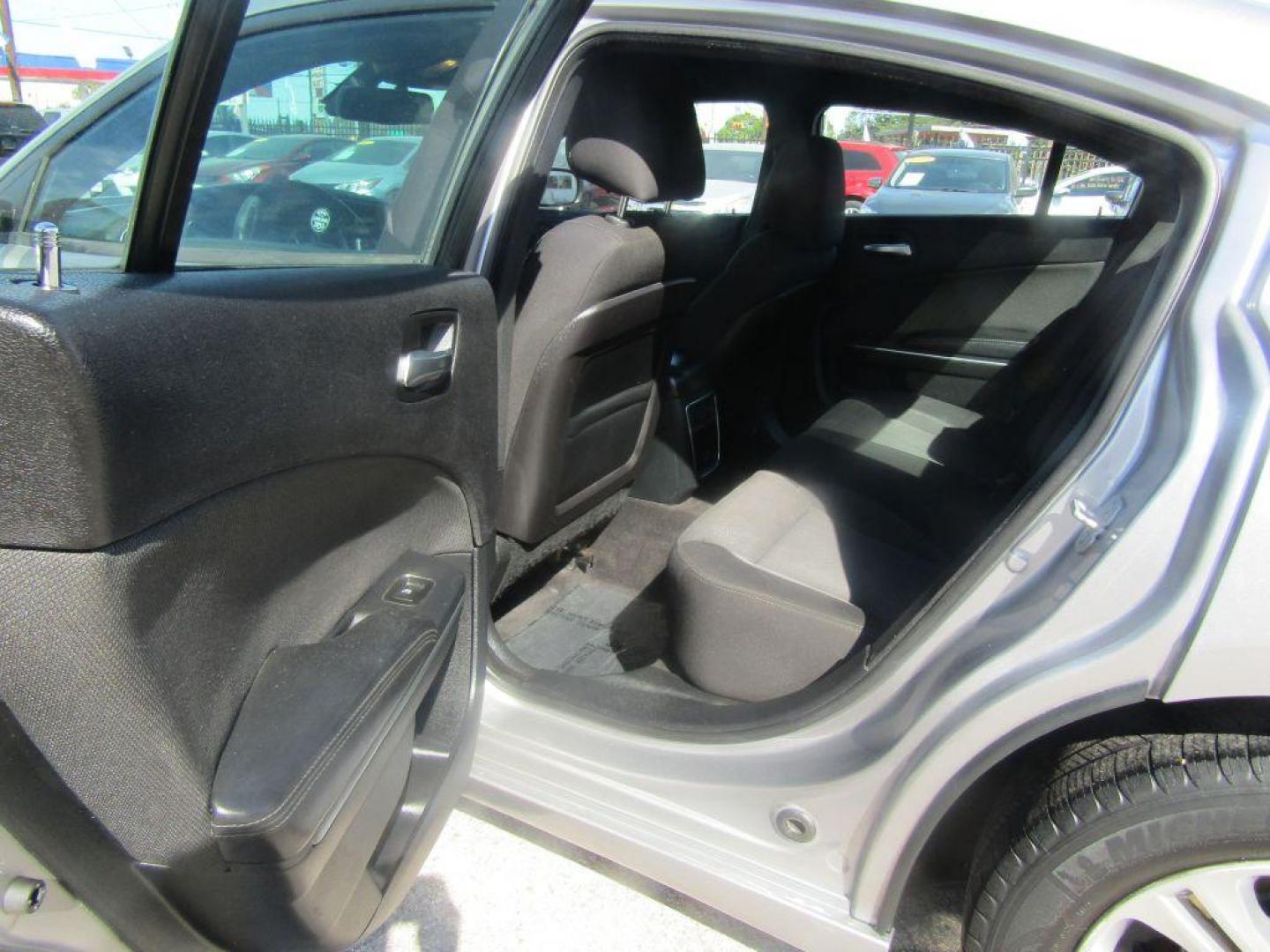 2015 SILVER DODGE CHARGER SE (2C3CDXBG3FH) with an 3.6L engine, Automatic transmission, located at 830 E. Canino Rd., Houston, TX, 77037, (281) 405-0440, 38.358219, -81.729942 - Photo#6