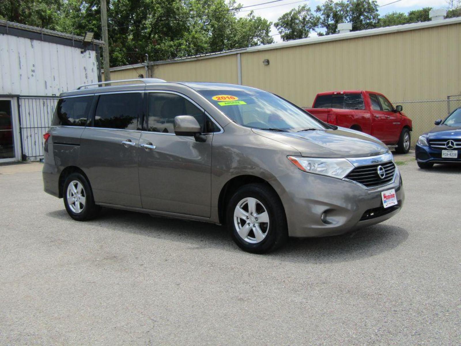 2016 GRAY NISSAN QUEST S (JN8AE2KP7G9) with an 3.5L engine, Continuously Variable transmission, located at 830 E. Canino Rd., Houston, TX, 77037, (281) 405-0440, 38.358219, -81.729942 - Photo #5