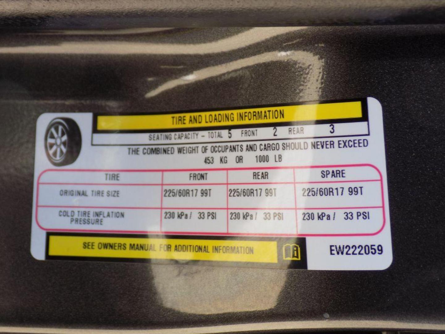 2014 GRAY JEEP CHEROKEE LATITUDE (1C4PJLCS3EW) with an 3.2L engine, Automatic transmission, located at 830 E. Canino Rd., Houston, TX, 77037, (281) 405-0440, 38.358219, -81.729942 - Photo#26