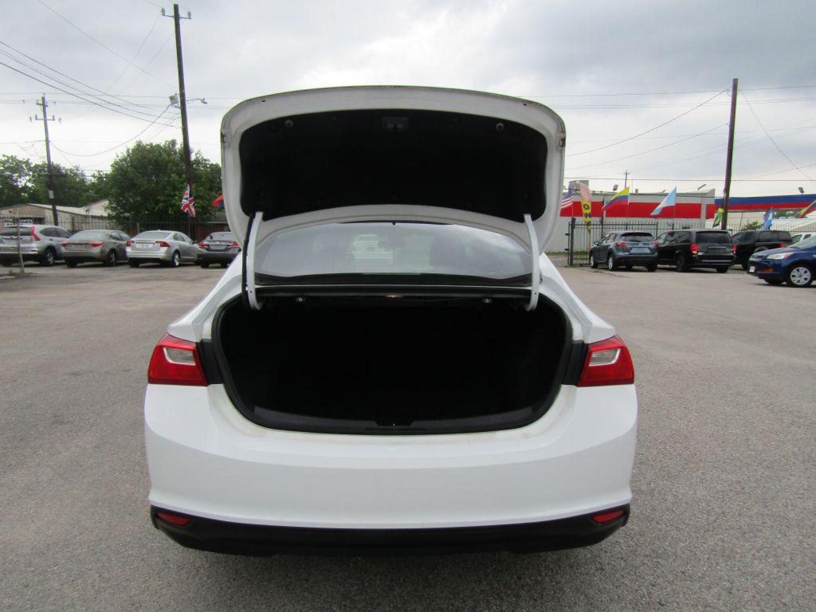 2016 WHITE CHEVROLET MALIBU LS (1G1ZB5ST4GF) with an 1.5L engine, Automatic transmission, located at 830 E. Canino Rd., Houston, TX, 77037, (281) 405-0440, 38.358219, -81.729942 - Photo #13