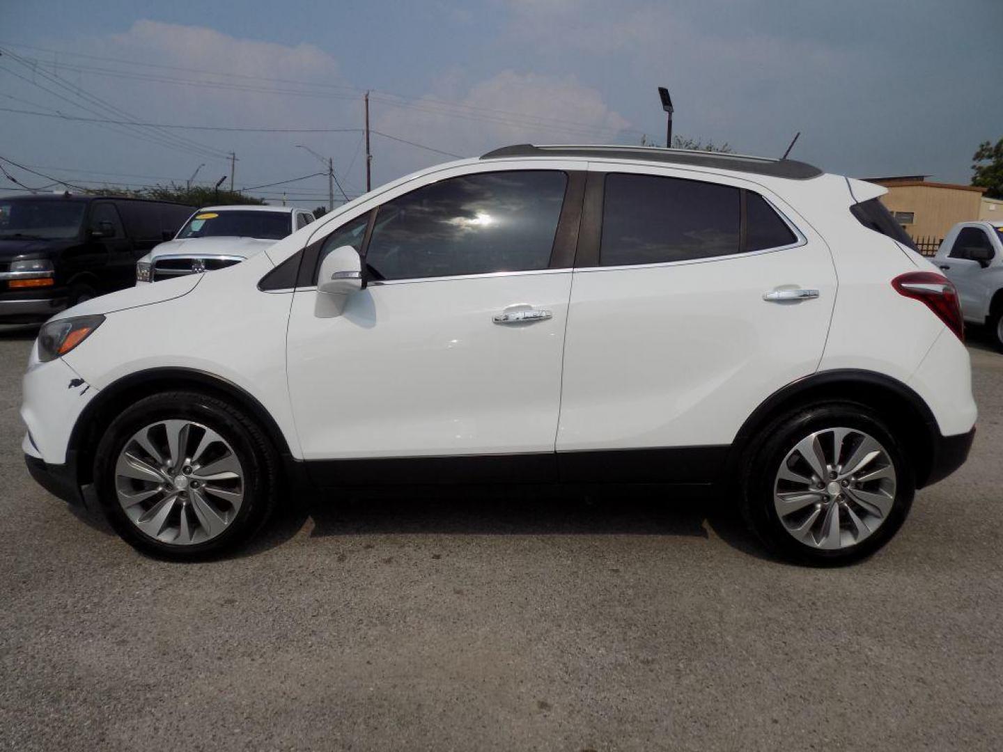 2017 WHITE BUICK ENCORE PREFERRED (KL4CJASB4HB) with an 1.4L engine, Automatic transmission, located at 830 E. Canino Rd., Houston, TX, 77037, (281) 405-0440, 38.358219, -81.729942 - Photo#2