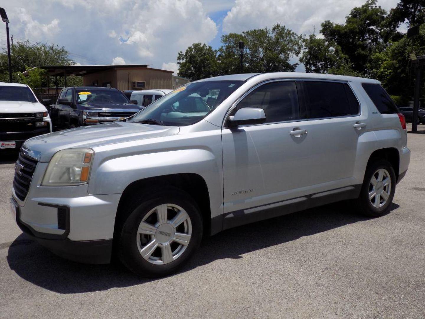 2016 SILVER GMC TERRAIN** SLE (2GKALMEK3G6) with an 2.4L engine, Automatic transmission, located at 830 E. Canino Rd., Houston, TX, 77037, (281) 405-0440, 38.358219, -81.729942 - Photo#1