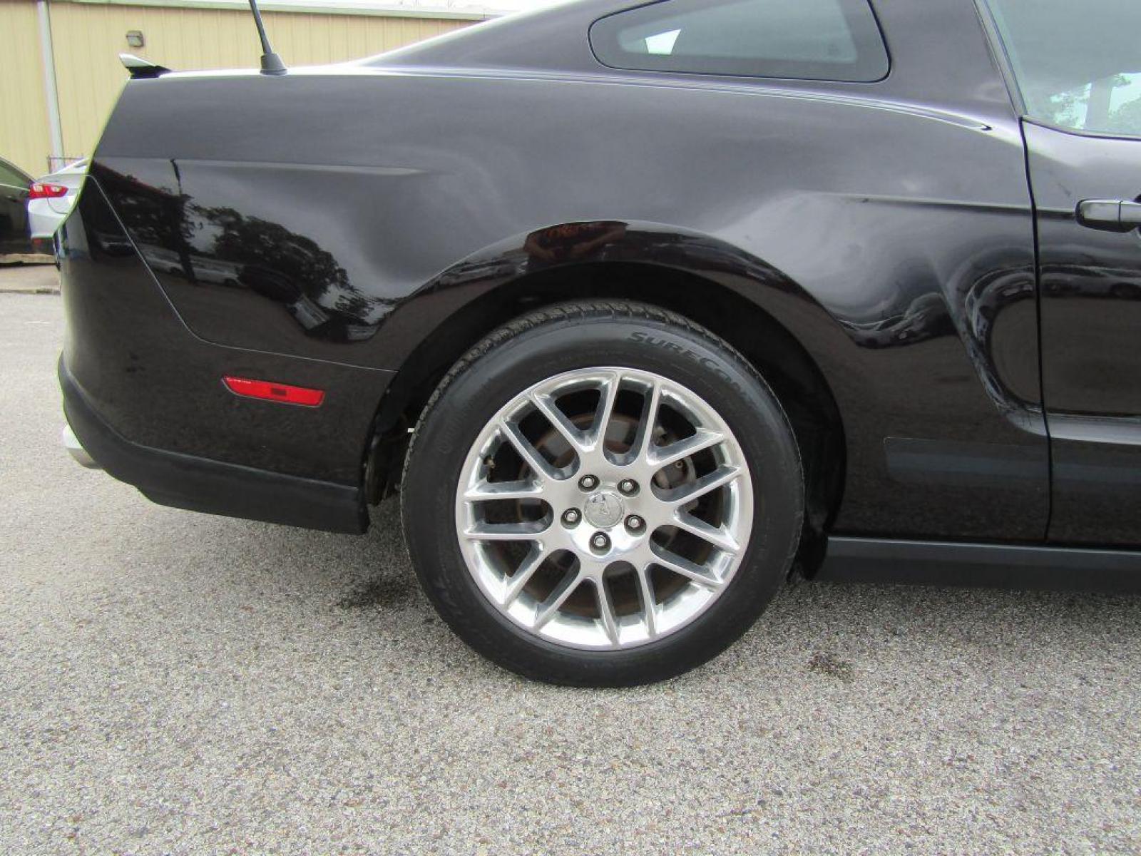 2012 BLACK FORD MUSTANG (1ZVBP8AM1C5) with an 3.7L engine, Automatic transmission, located at 830 E. Canino Rd., Houston, TX, 77037, (281) 405-0440, 38.358219, -81.729942 - Photo #13