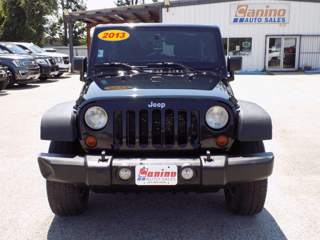 photo of 2013 JEEP WRANGLER UNLIMI 4DR