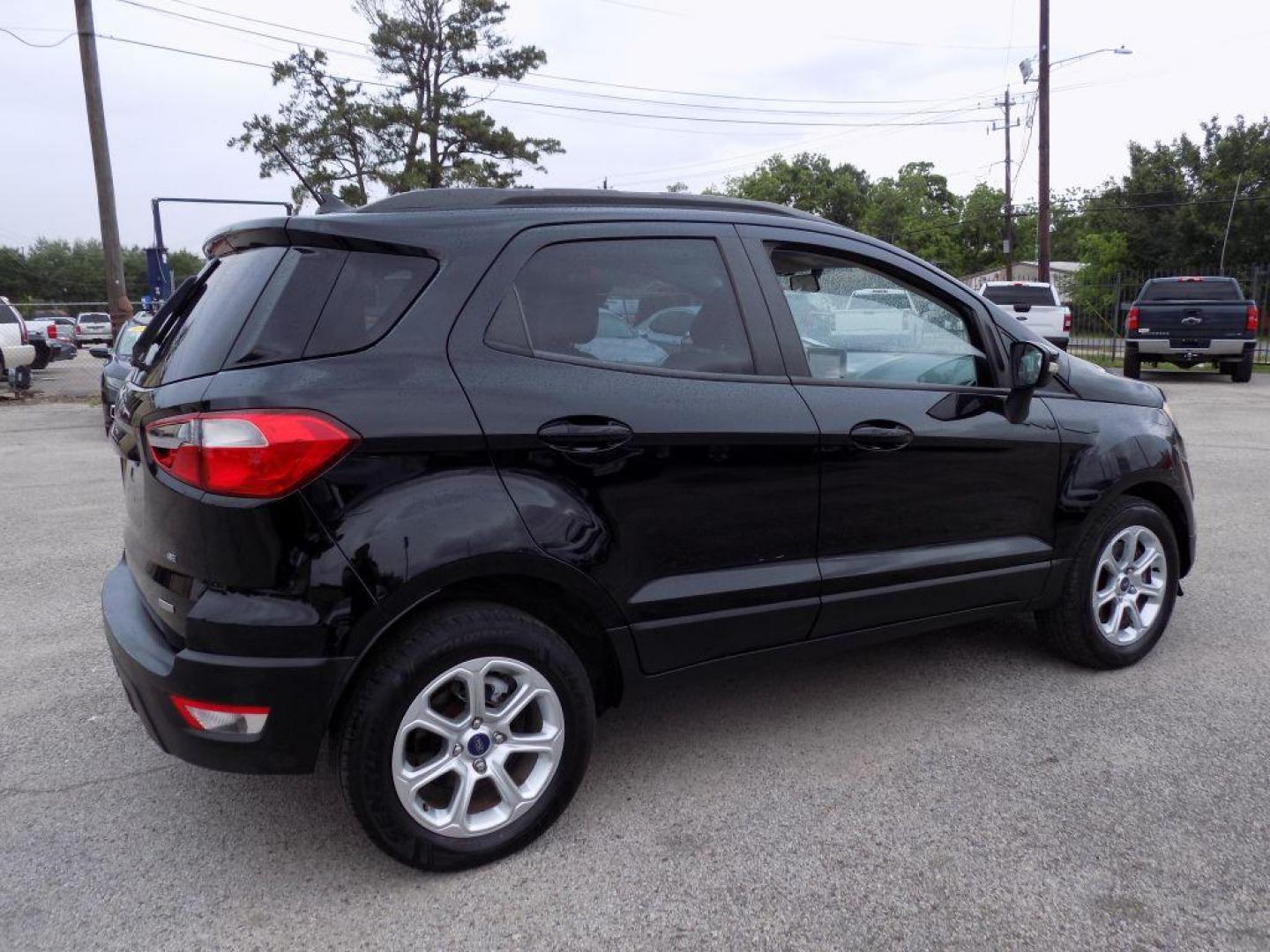 2018 BLACK FORD ECOSPORT SE (MAJ3P1TE3JC) with an 1.0L engine, Automatic transmission, located at 830 E. Canino Rd., Houston, TX, 77037, (281) 405-0440, 38.358219, -81.729942 - Photo#5