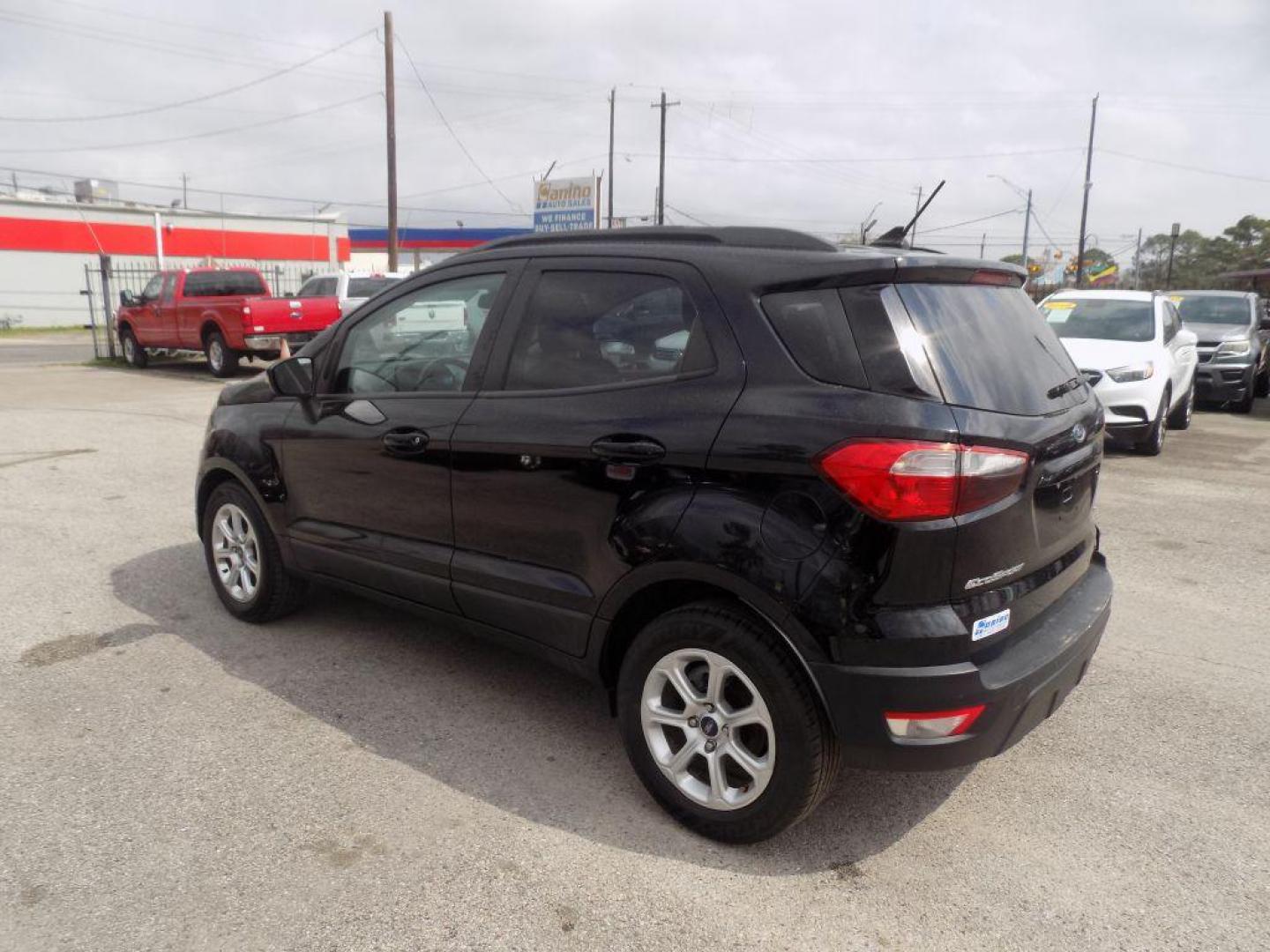 2018 BLACK FORD ECOSPORT SE (MAJ3P1TE3JC) with an 1.0L engine, Automatic transmission, located at 830 E. Canino Rd., Houston, TX, 77037, (281) 405-0440, 38.358219, -81.729942 - Photo#4