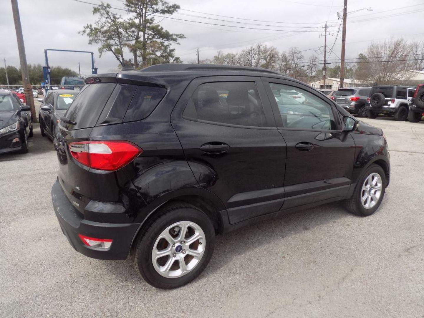 2018 BLACK FORD ECOSPORT SE (MAJ3P1TE3JC) with an 1.0L engine, Automatic transmission, located at 830 E. Canino Rd., Houston, TX, 77037, (281) 405-0440, 38.358219, -81.729942 - Photo#7