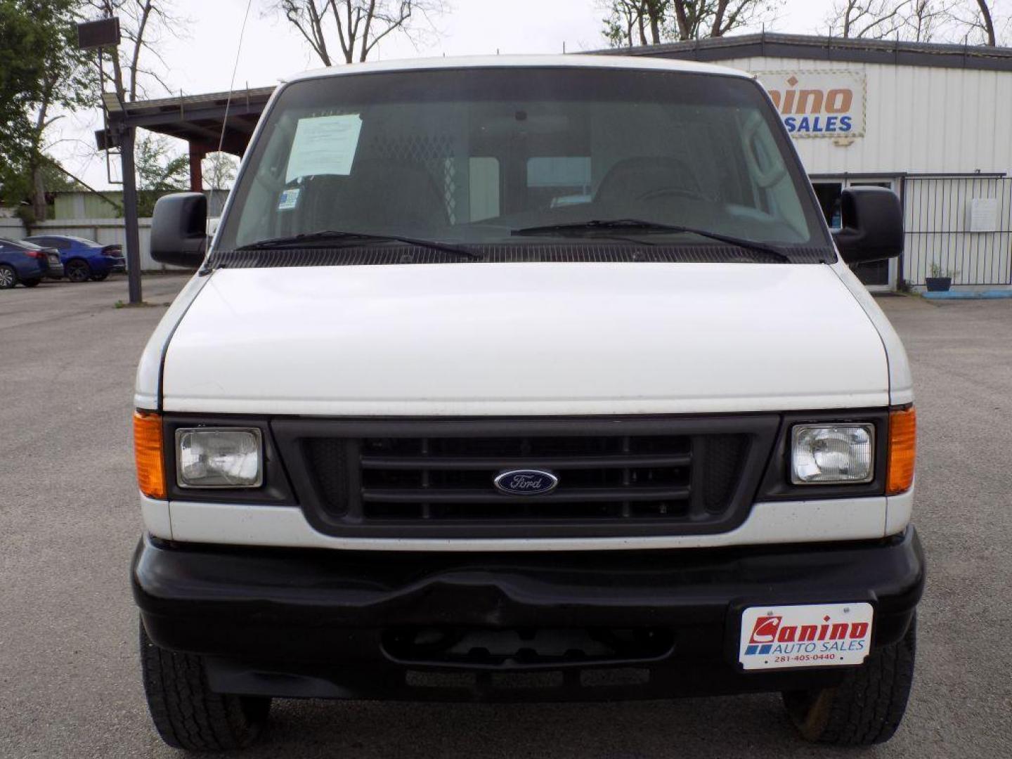 2005 WHITE FORD ECONOLINE E250 VAN (1FTNS24L35H) with an 5.4L engine, Automatic transmission, located at 830 E. Canino Rd., Houston, TX, 77037, (281) 405-0440, 38.358219, -81.729942 - Photo#0
