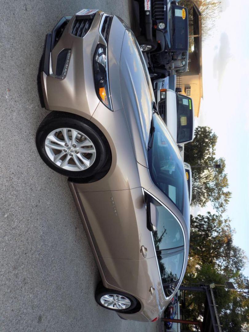 2018 GOLD CHEVROLET MALIBU LT (1G1ZD5ST3JF) with an 1.5L engine, Automatic transmission, located at 830 E. Canino Rd., Houston, TX, 77037, (281) 405-0440, 38.358219, -81.729942 - Photo#6