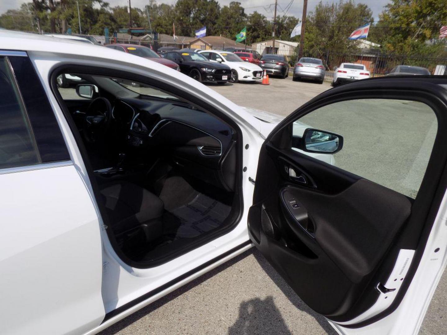 2020 WHITE CHEVROLET MALIBU LT (1G1ZD5ST9LF) with an 1.5L engine, Continuously Variable transmission, located at 830 E. Canino Rd., Houston, TX, 77037, (281) 405-0440, 38.358219, -81.729942 - Photo#16