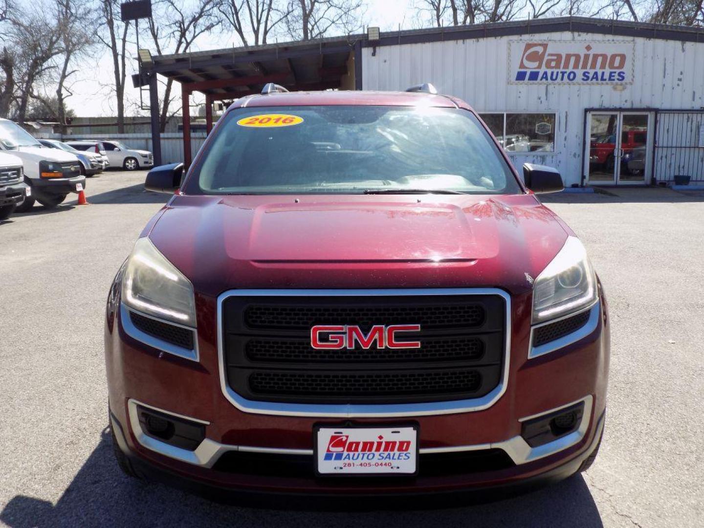 2016 RED GMC ACADIA SLE (1GKKRNED1GJ) with an 3.6L engine, Automatic transmission, located at 830 E. Canino Rd., Houston, TX, 77037, (281) 405-0440, 38.358219, -81.729942 - Photo#0