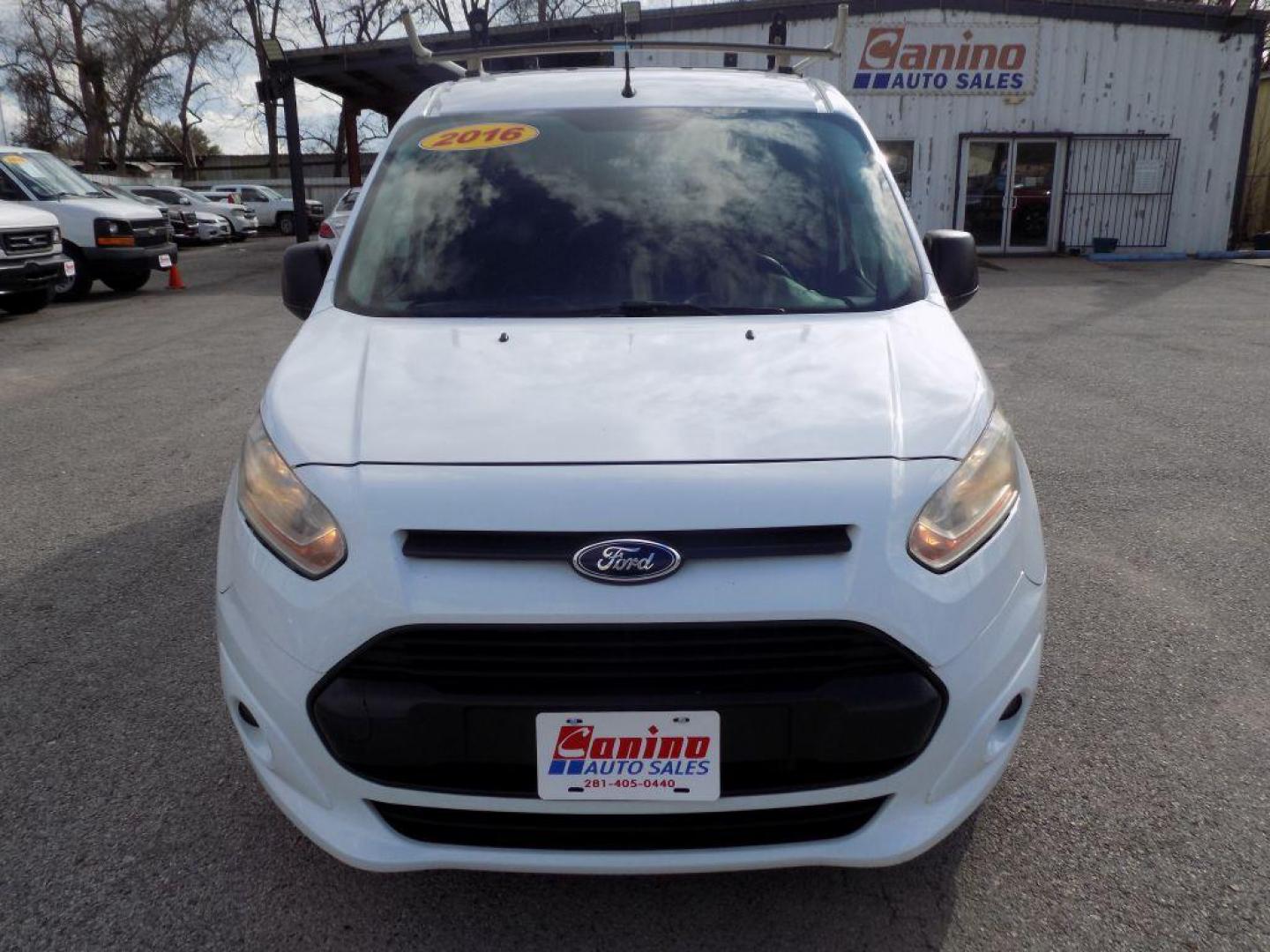 2016 WHITE FORD TRANSIT CONNECT XLT (NM0LS7F73G1) with an 2.5L engine, Automatic transmission, located at 830 E. Canino Rd., Houston, TX, 77037, (281) 405-0440, 38.358219, -81.729942 - Photo#0
