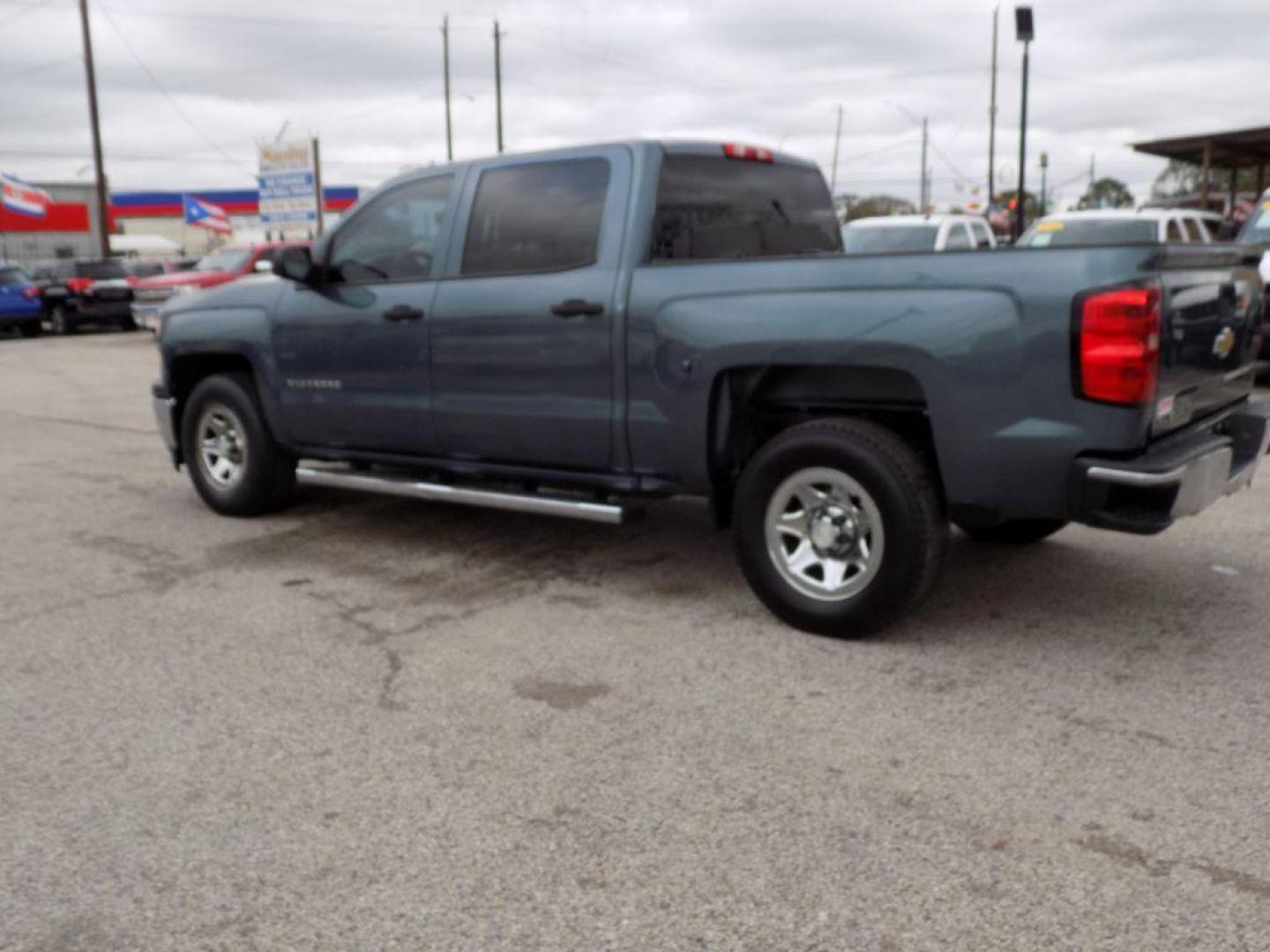 2014 BLUE CHEVROLET SILVERADO 1500 W/T (3GCPCPEH2EG) with an 4.3L engine, Automatic transmission, located at 830 E. Canino Rd., Houston, TX, 77037, (281) 405-0440, 38.358219, -81.729942 - Photo#3