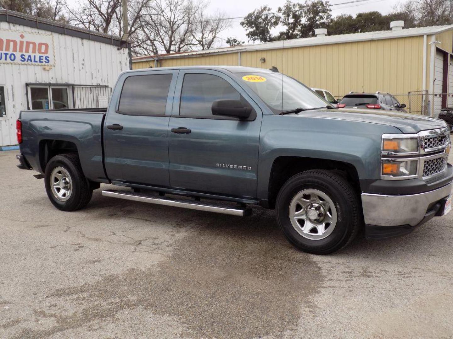 2014 BLUE CHEVROLET SILVERADO 1500 W/T (3GCPCPEH2EG) with an 4.3L engine, Automatic transmission, located at 830 E. Canino Rd., Houston, TX, 77037, (281) 405-0440, 38.358219, -81.729942 - Photo#9