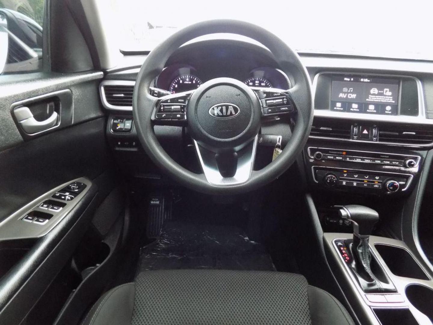 2019 BLACK KIA OPTIMA LX (5XXGT4L38KG) with an 2.4L engine, Automatic transmission, located at 830 E. Canino Rd., Houston, TX, 77037, (281) 405-0440, 38.358219, -81.729942 - Photo#15