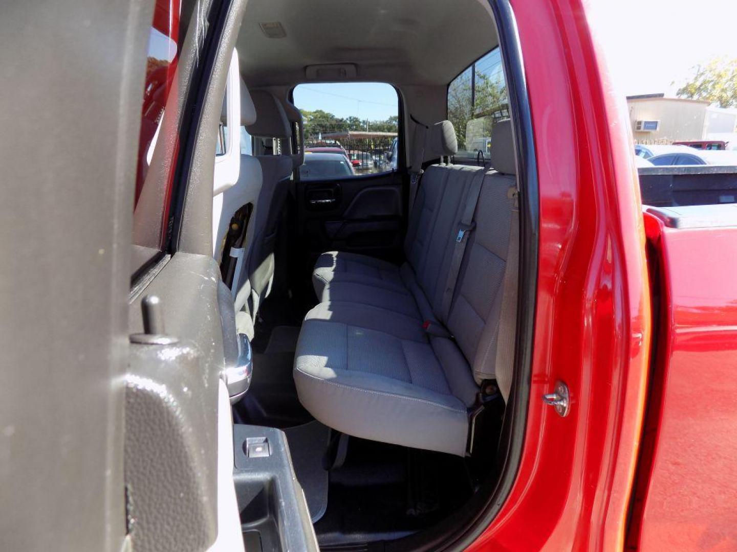 2014 RED CHEVROLET SILVERADO 1500 (1GCVKPEH0EZ) with an 4.3L engine, Automatic transmission, located at 830 E. Canino Rd., Houston, TX, 77037, (281) 405-0440, 38.358219, -81.729942 - CASH SPECIAL - Photo#11