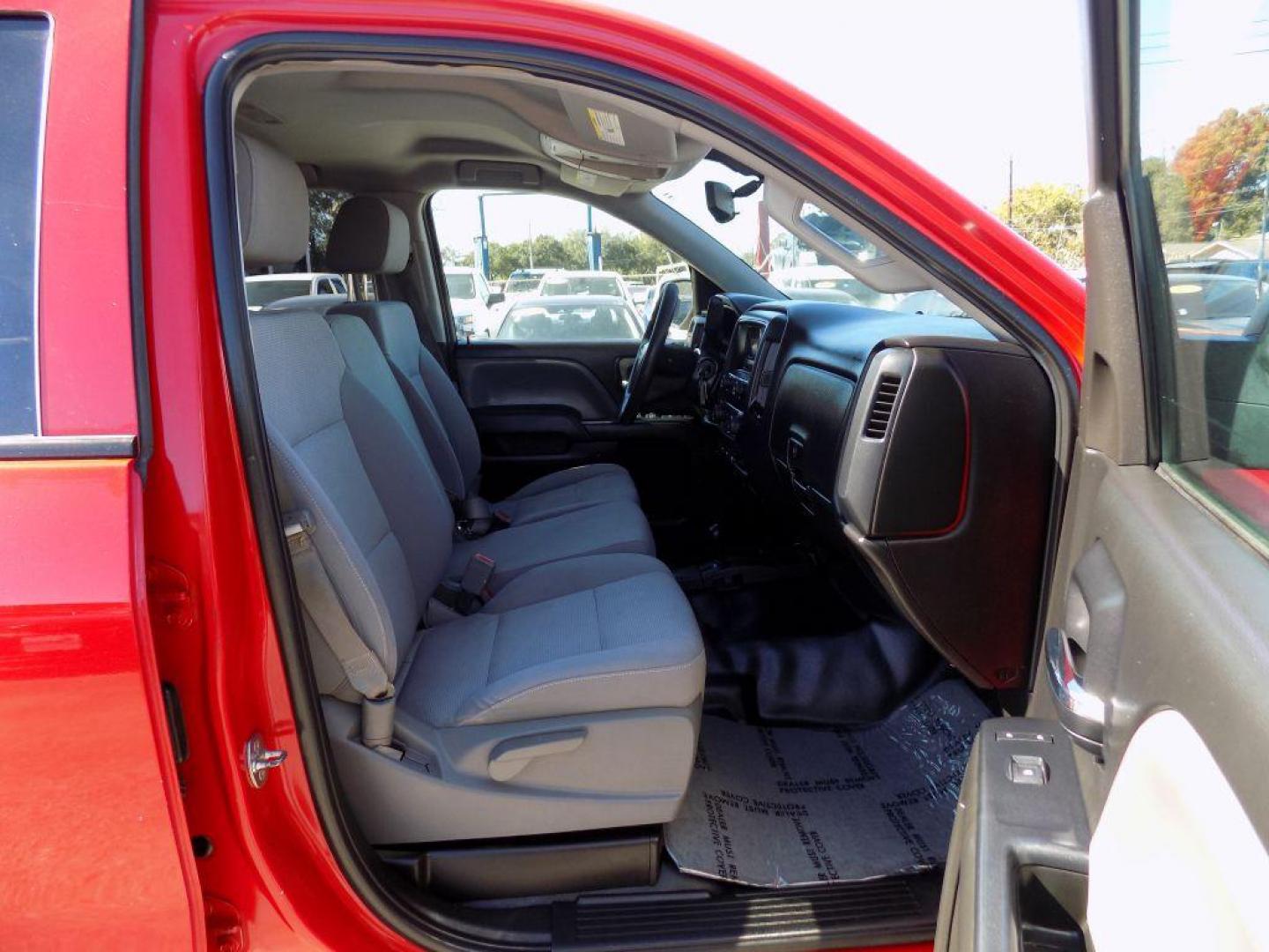 2014 RED CHEVROLET SILVERADO 1500 (1GCVKPEH0EZ) with an 4.3L engine, Automatic transmission, located at 830 E. Canino Rd., Houston, TX, 77037, (281) 405-0440, 38.358219, -81.729942 - CASH SPECIAL - Photo#13
