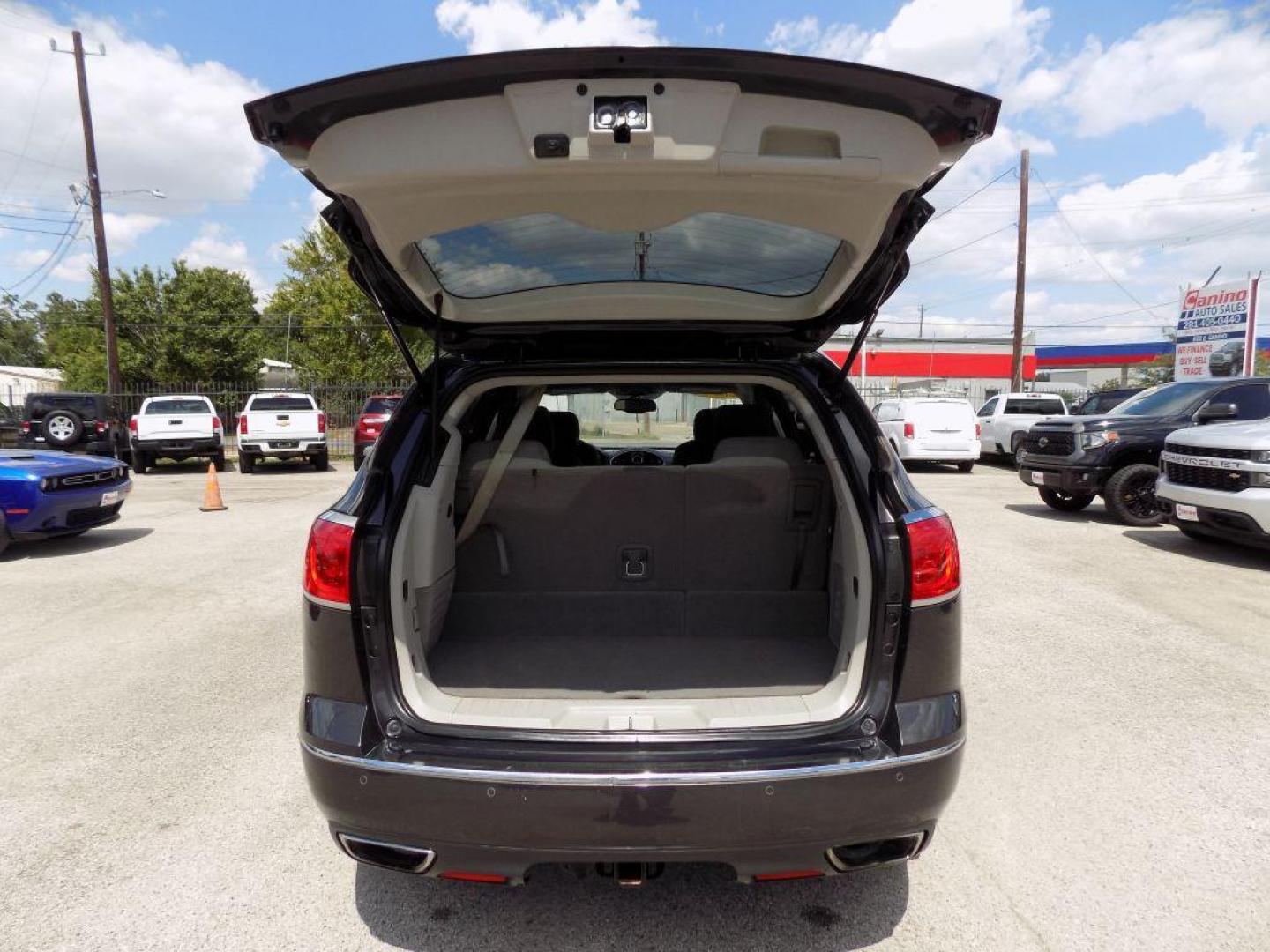 2016 GRAY BUICK ENCLAVE CONVENIENCE (5GAKRAKD0GJ) with an 3.6L engine, Automatic transmission, located at 830 E. Canino Rd., Houston, TX, 77037, (281) 405-0440, 38.358219, -81.729942 - Photo#18