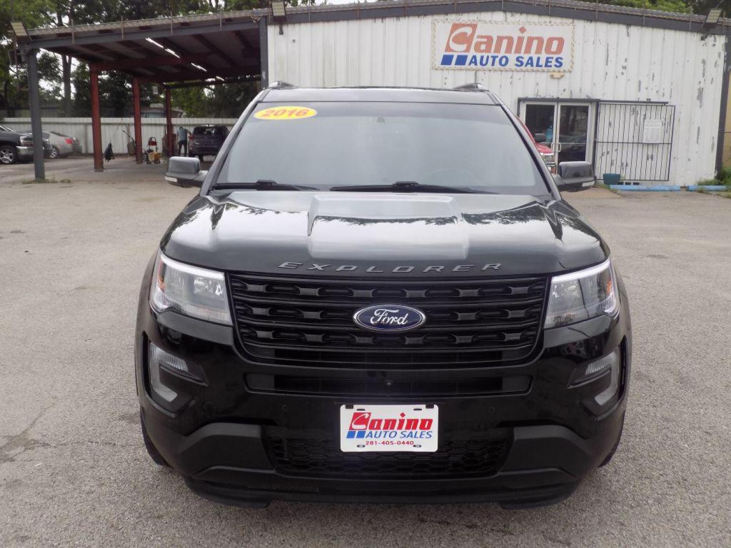 2016 BLACK FORD EXPLORER SPORT (1FM5K8GT6GG) with an 3.5L engine, Automatic transmission, located at 830 E. Canino Rd., Houston, TX, 77037, (281) 405-0440, 38.358219, -81.729942 - Photo#0