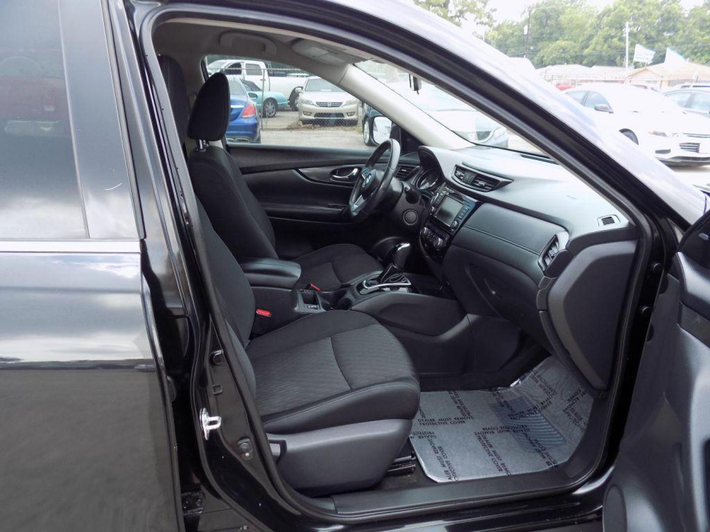 2018 BLACK NISSAN ROGUE S (KNMAT2MT3JP) with an 2.5L engine, Continuously Variable transmission, located at 830 E. Canino Rd., Houston, TX, 77037, (281) 405-0440, 38.358219, -81.729942 - Photo#9
