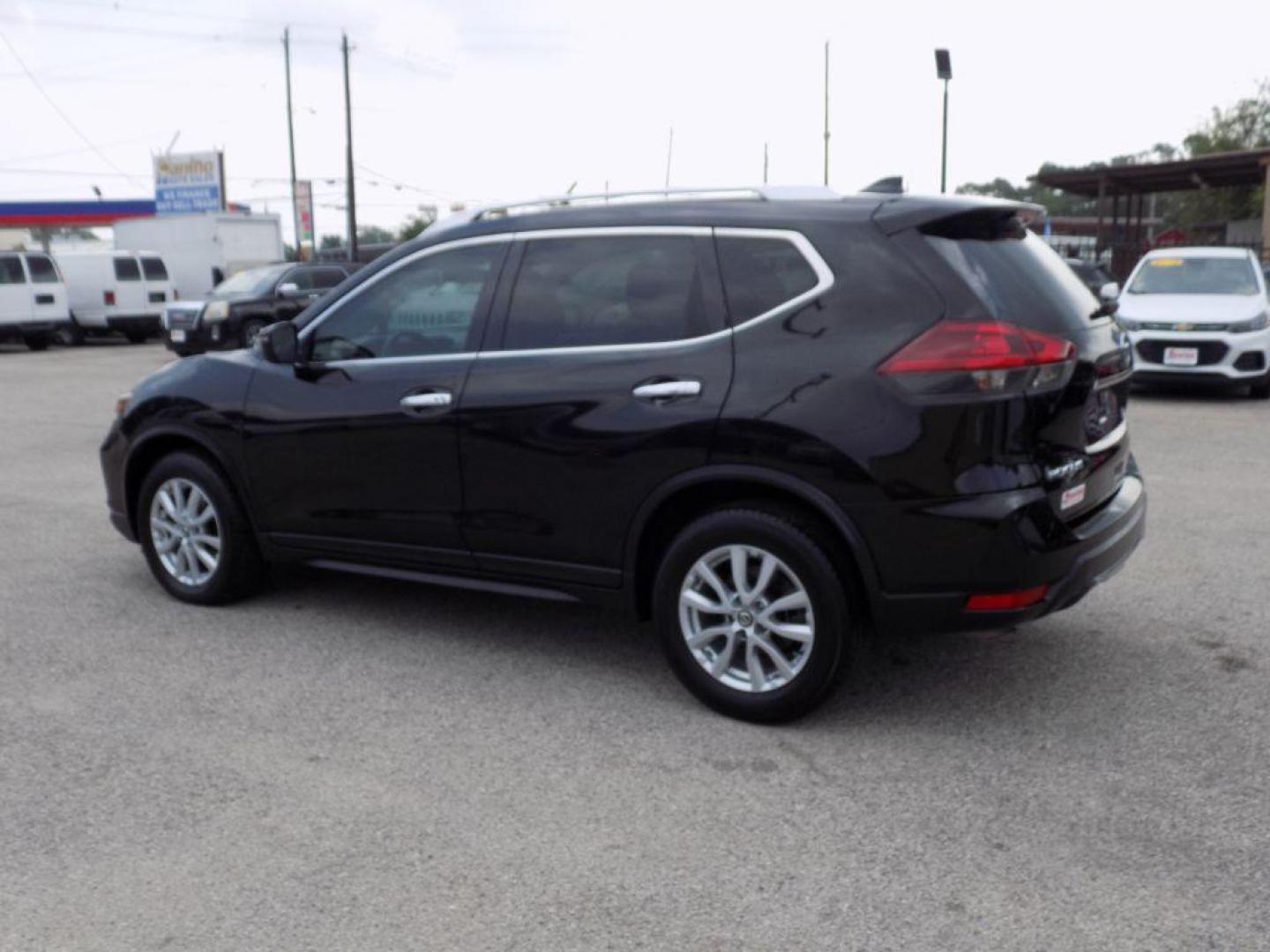 2018 BLACK NISSAN ROGUE S (KNMAT2MT3JP) with an 2.5L engine, Continuously Variable transmission, located at 830 E. Canino Rd., Houston, TX, 77037, (281) 405-0440, 38.358219, -81.729942 - Photo#4