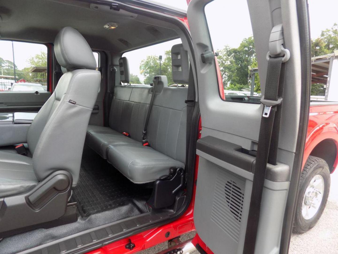 2015 RED FORD F250 SUPER DUTY XL (1FT7X2B64FE) with an 6.2L engine, Automatic transmission, located at 830 E. Canino Rd., Houston, TX, 77037, (281) 405-0440, 38.358219, -81.729942 - Photo#13
