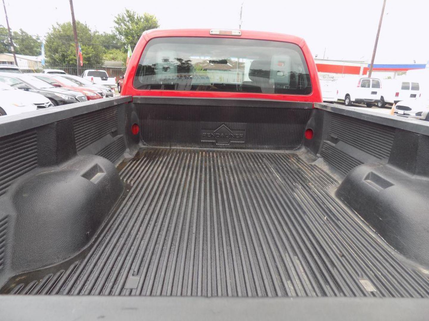 2015 RED FORD F250 SUPER DUTY XL (1FT7X2B64FE) with an 6.2L engine, Automatic transmission, located at 830 E. Canino Rd., Houston, TX, 77037, (281) 405-0440, 38.358219, -81.729942 - Photo#15
