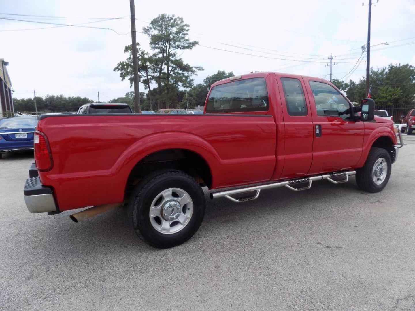 2015 RED FORD F250 SUPER DUTY XL (1FT7X2B64FE) with an 6.2L engine, Automatic transmission, located at 830 E. Canino Rd., Houston, TX, 77037, (281) 405-0440, 38.358219, -81.729942 - Photo#7