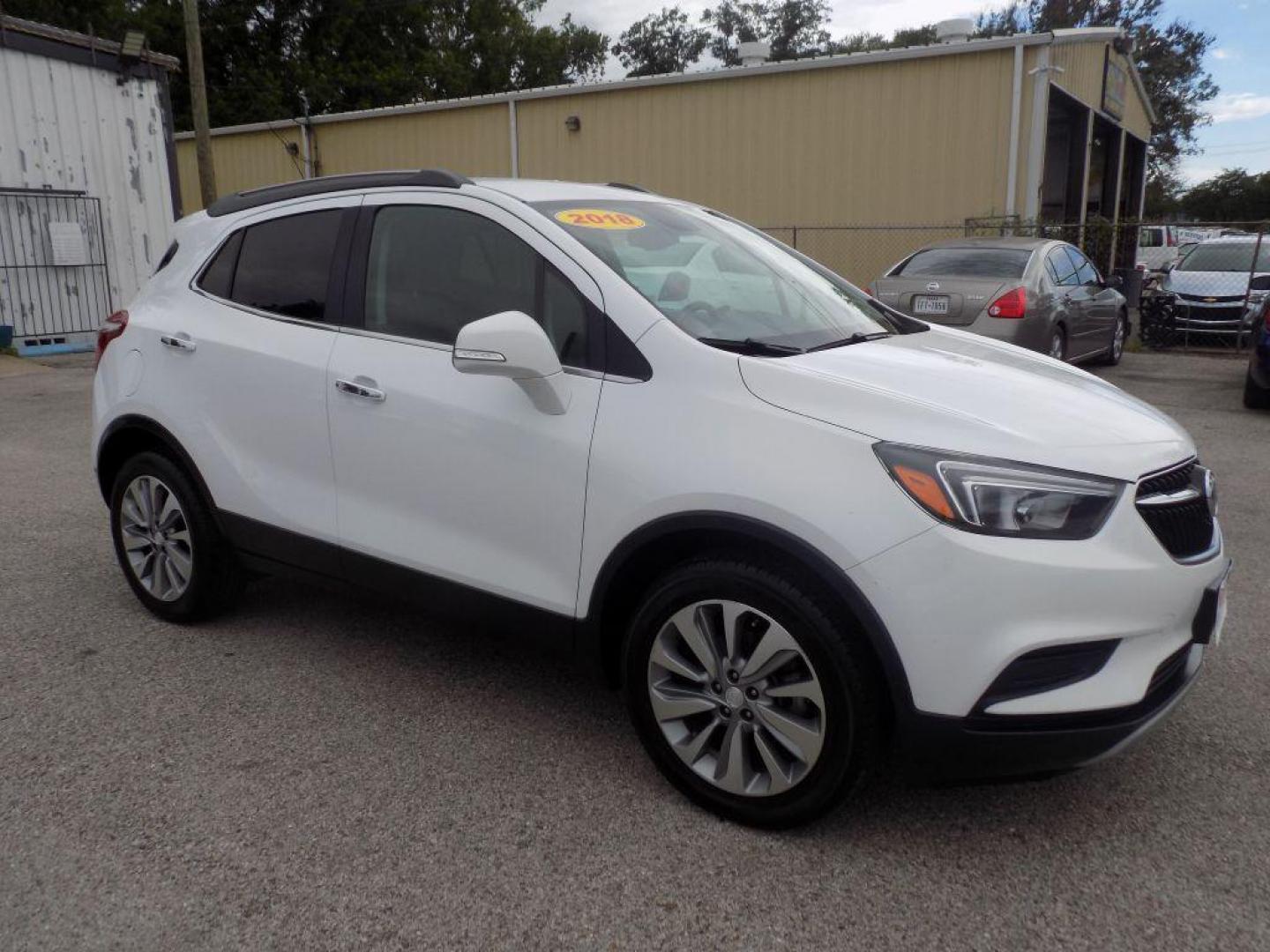 2018 WHITE BUICK ENCORE PREFERRED (KL4CJASB3JB) with an 1.4L engine, Automatic transmission, located at 830 E. Canino Rd., Houston, TX, 77037, (281) 405-0440, 38.358219, -81.729942 - Photo#6