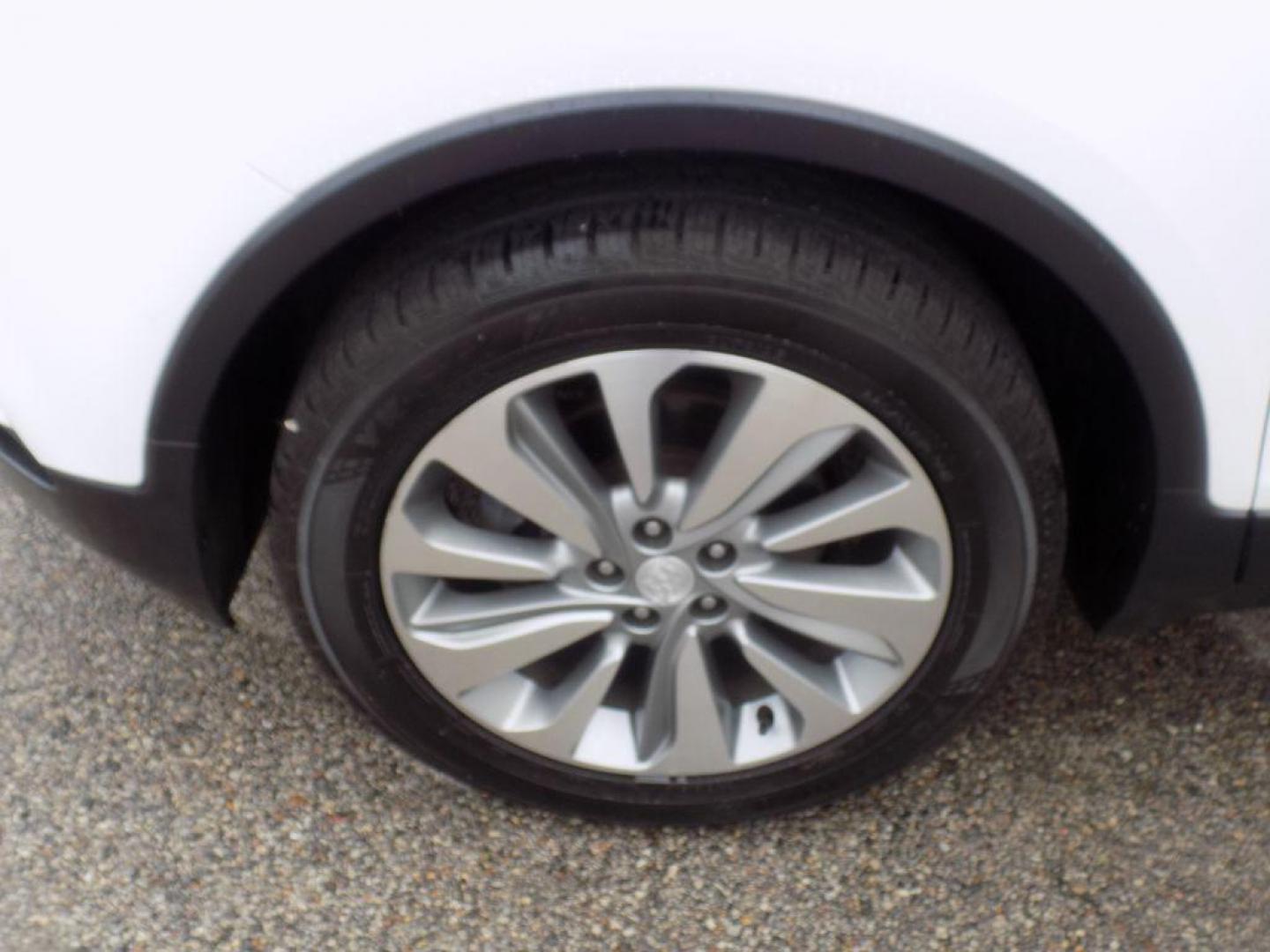 2018 WHITE BUICK ENCORE PREFERRED (KL4CJASB3JB) with an 1.4L engine, Automatic transmission, located at 830 E. Canino Rd., Houston, TX, 77037, (281) 405-0440, 38.358219, -81.729942 - Photo#19