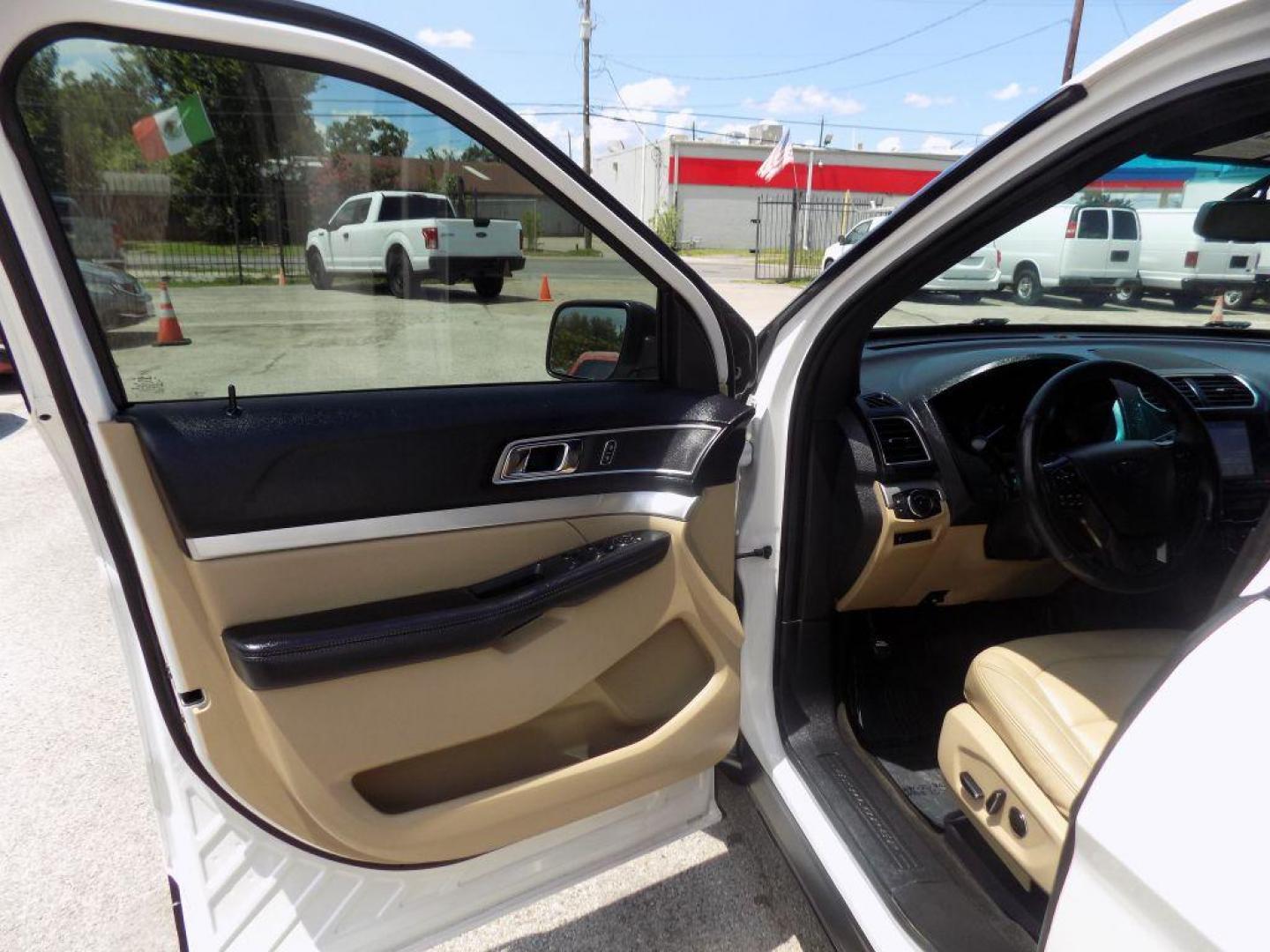 2017 WHITE FORD EXPLORER XLT (1FM5K7DH2HG) with an 2.3L engine, Automatic transmission, located at 830 E. Canino Rd., Houston, TX, 77037, (281) 405-0440, 38.358219, -81.729942 - Photo#15
