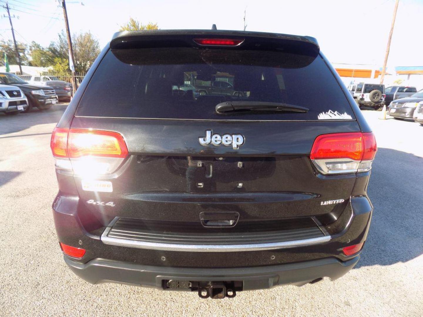 2015 BLACK JEEP GRAND CHEROKEE LIMITED (1C4RJFBG2FC) with an 3.6L engine, Automatic transmission, located at 830 E. Canino Rd., Houston, TX, 77037, (281) 405-0440, 38.358219, -81.729942 - Photo#2