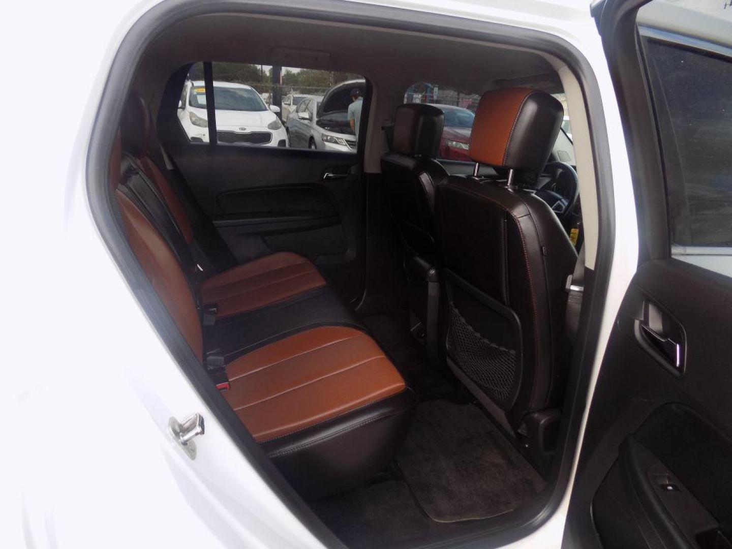 2017 WHITE GMC TERRAIN SLT (2GKALPEK1H6) with an 2.4L engine, Automatic transmission, located at 830 E. Canino Rd., Houston, TX, 77037, (281) 405-0440, 38.358219, -81.729942 - Photo#13
