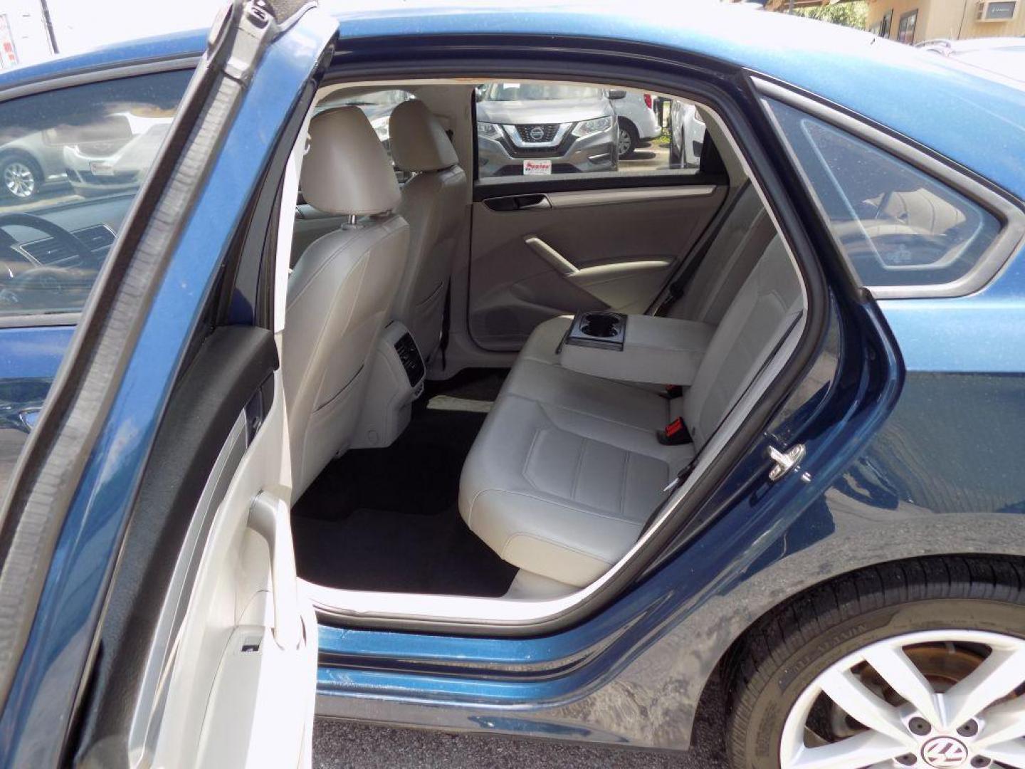 2019 BLUE VOLKSWAGEN PASSAT WOLFSBURG (1VWLA7A33KC) with an 2.0L engine, Automatic transmission, located at 830 E. Canino Rd., Houston, TX, 77037, (281) 405-0440, 38.358219, -81.729942 - Photo#9