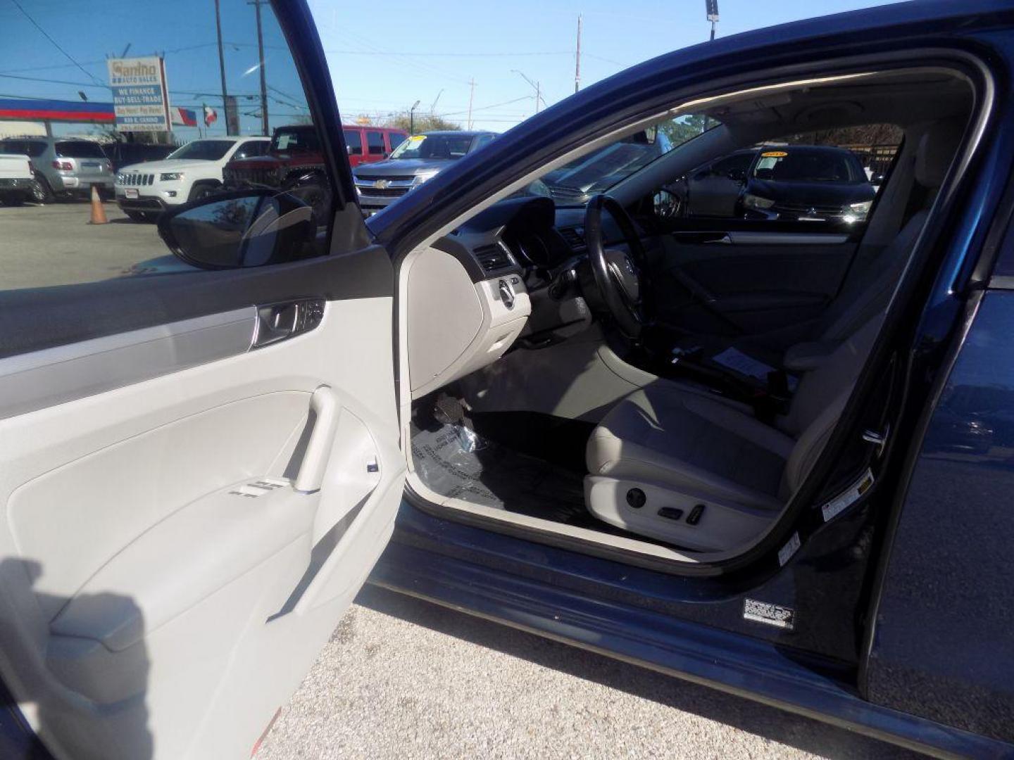 2019 BLUE VOLKSWAGEN PASSAT WOLFSBURG (1VWLA7A33KC) with an 2.0L engine, Automatic transmission, located at 830 E. Canino Rd., Houston, TX, 77037, (281) 405-0440, 38.358219, -81.729942 - Photo#11