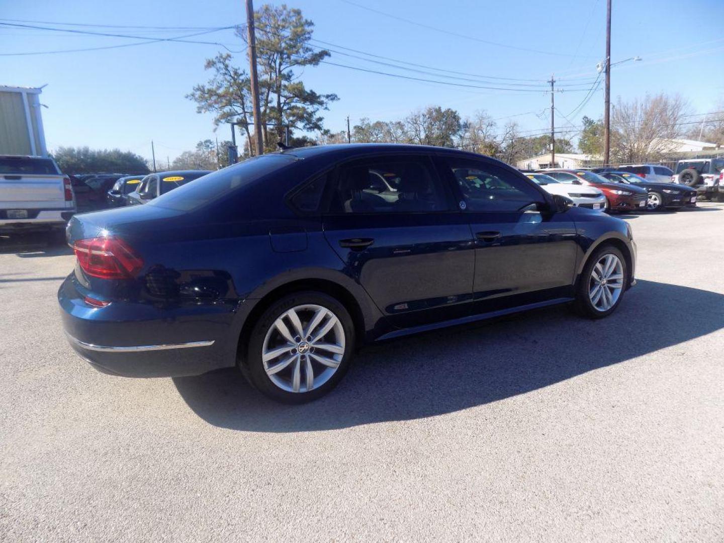 2019 BLUE VOLKSWAGEN PASSAT WOLFSBURG (1VWLA7A33KC) with an 2.0L engine, Automatic transmission, located at 830 E. Canino Rd., Houston, TX, 77037, (281) 405-0440, 38.358219, -81.729942 - Photo#3