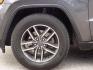 2019 GRAY JEEP GRAND CHEROKEE LIMITED (1C4RJEBG4KC) with an 3.6L engine, Automatic transmission, located at 830 E. Canino Rd., Houston, TX, 77037, (281) 405-0440, 38.358219, -81.729942 - Photo#18