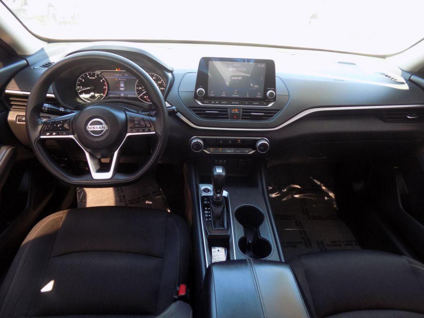 2020 BLACK NISSAN ALTIMA S (1N4BL4BV0LC) with an 2.5L engine, Continuously Variable transmission, located at 830 E. Canino Rd., Houston, TX, 77037, (281) 405-0440, 38.358219, -81.729942 - Photo#14