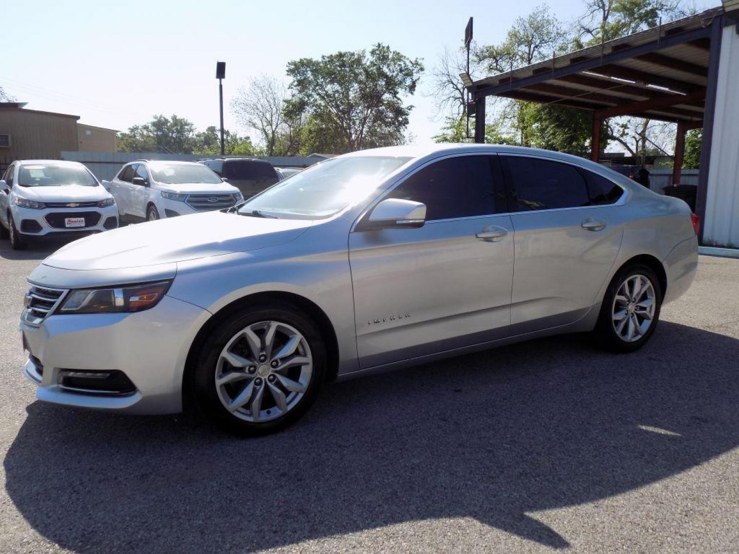 2019 SILVER CHEVROLET IMPALA LT (1G11Z5S37KU) with an 3.6L engine, Automatic transmission, located at 830 E. Canino Rd., Houston, TX, 77037, (281) 405-0440, 38.358219, -81.729942 - Photo#1