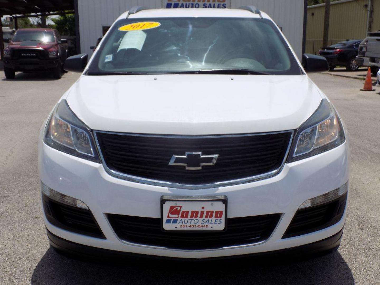 2017 WHITE CHEVROLET TRAVERSE LS (1GNKRFKD8HJ) with an 3.6L engine, Automatic transmission, located at 830 E. Canino Rd., Houston, TX, 77037, (281) 405-0440, 38.358219, -81.729942 - Photo#0