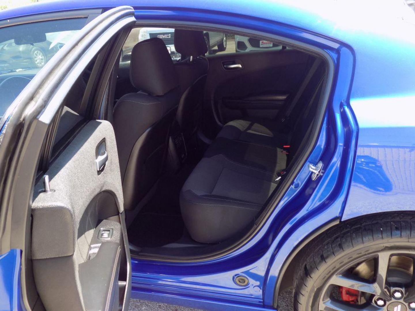 2019 BLUE DODGE CHARGER SXT (2C3CDXBG3KH) with an 3.6L engine, Automatic transmission, located at 830 E. Canino Rd., Houston, TX, 77037, (281) 405-0440, 38.358219, -81.729942 - Photo#9